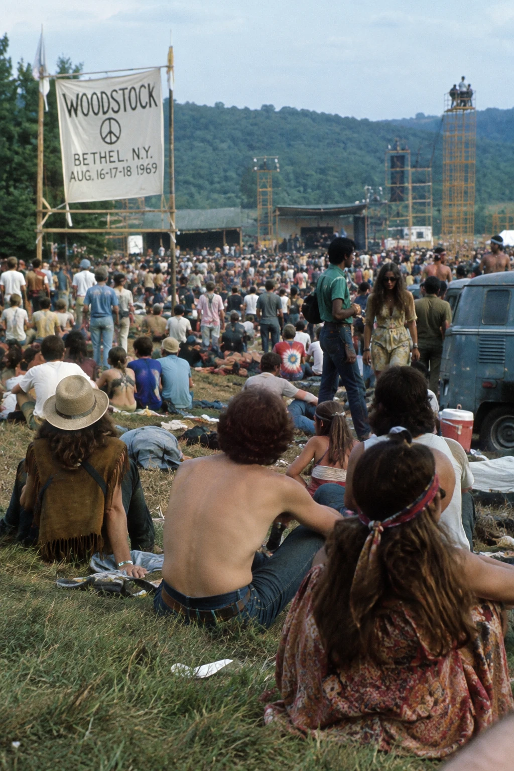 1969 年 8 月紐約州貝瑟爾的人群場景（GPT Image 2.5 Flare）